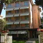 Ξενοδοχείο Mediterraneo Marina di Pietrasanta