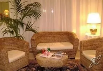 Mediterraneo فندق مارينا دي بييتراسانْت