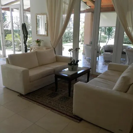 Mediterraneo Hotel